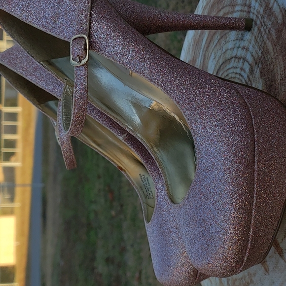 Steve Madden pink Valeri heels - Picture 8 of 13